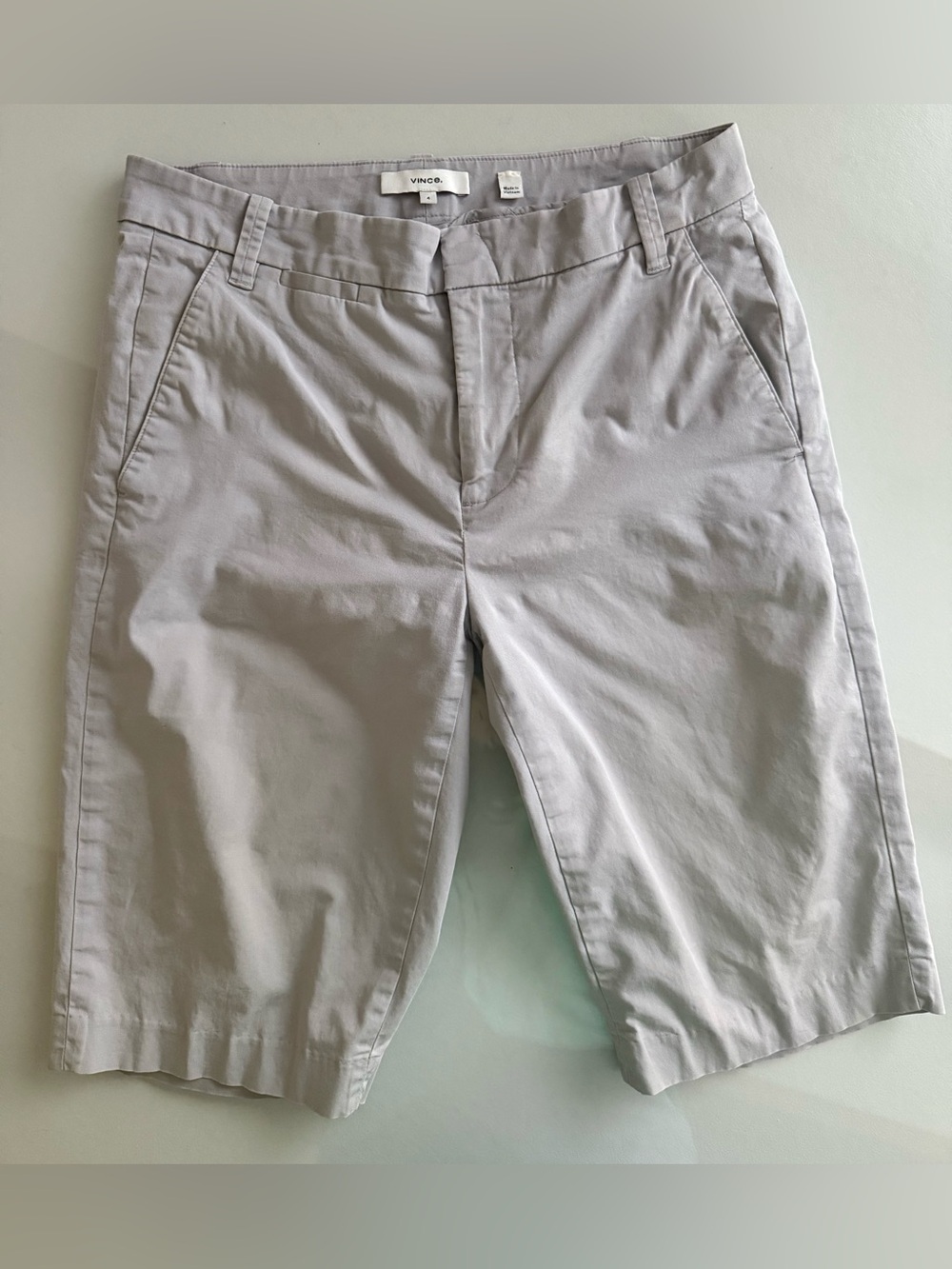 Vince Gray Bermuda Shorts Women’s Size 4 Tailored Chino Flat Front